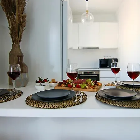 Phaedrus Living: Seaside Luxury Flat Lighthouse 62 * Пафос