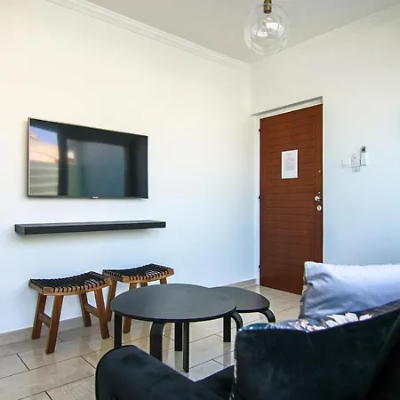 Phaedrus Living: Seaside Luxury Flat Lighthouse 62 *
