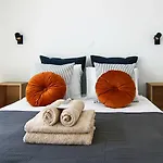 شقة Phaedrus Living: Seaside Luxury Flat Lighthouse 62